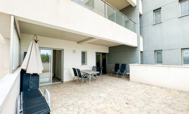 Resale - Apartment / flat - Orihuela Costa - Los Dolses
