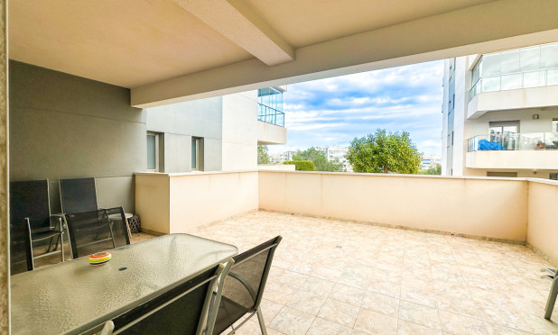 Resale - Apartment / flat - Orihuela Costa - Los Dolses