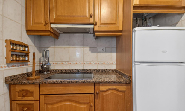 Resale - Apartment / flat - Torrevieja - Parque de las Naciones