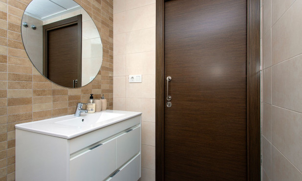 Wiederverkauf - Stadthaus - Torrevieja - Aguas Nuevas