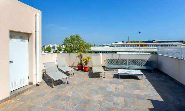 Wiederverkauf - Stadthaus - Torrevieja - Aguas Nuevas