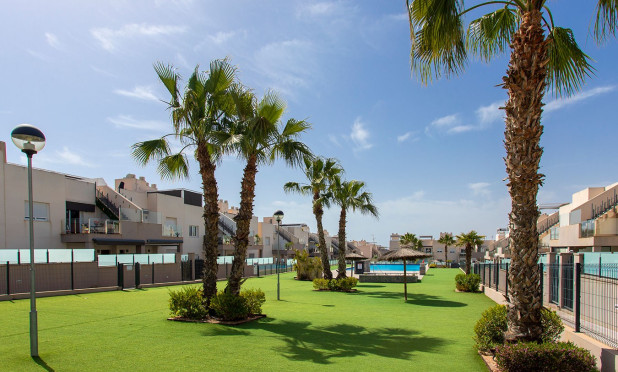 Wiederverkauf - Stadthaus - Torrevieja - Aguas Nuevas