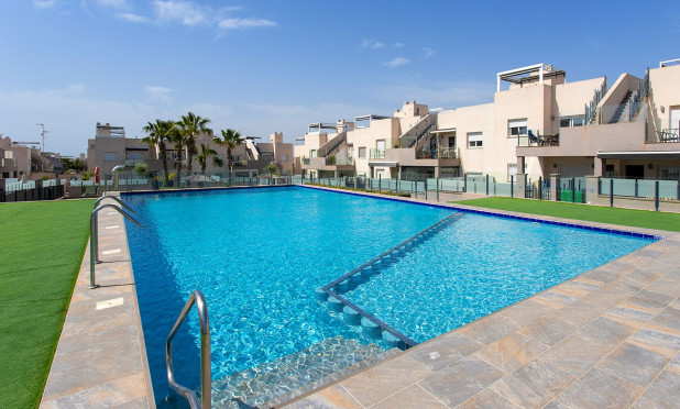 Wiederverkauf - Stadthaus - Torrevieja - Aguas Nuevas