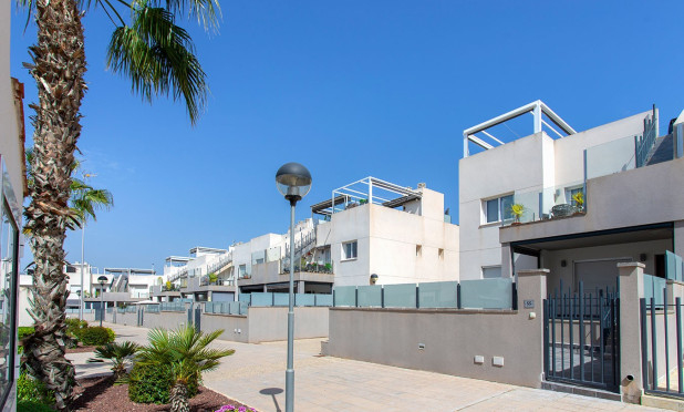 Wiederverkauf - Stadthaus - Torrevieja - Aguas Nuevas