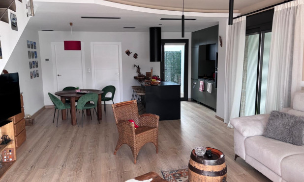 Wiederverkauf - Villa - Montesinos - La Herada