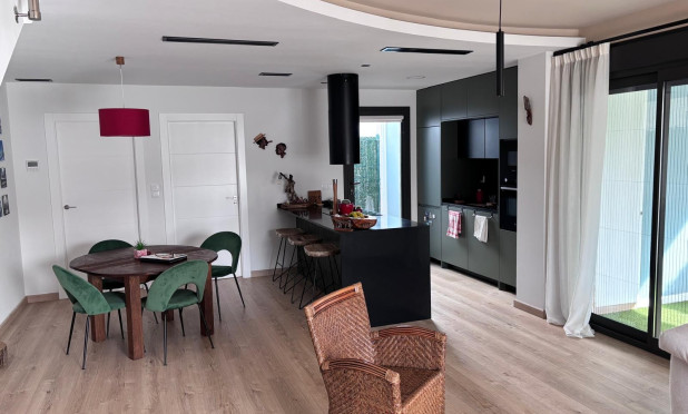 Wiederverkauf - Villa - Montesinos - La Herada