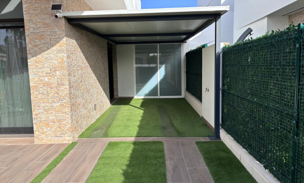 Wiederverkauf - Villa - Montesinos - La Herada