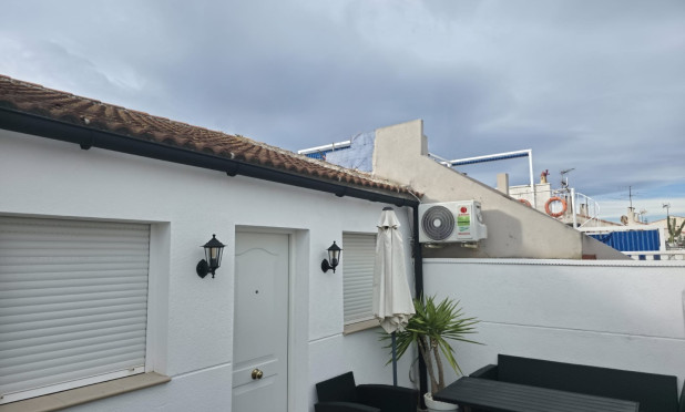 Revente - Maison de ville - La Torreta - Torrevieja