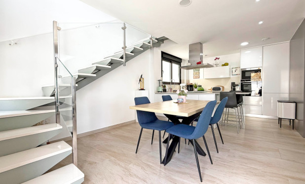 Revente - Villa - Orihuela Costa - Villamartín