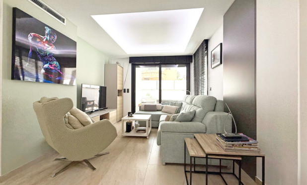 Revente - Villa - Orihuela Costa - Villamartín