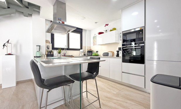 Revente - Villa - Orihuela Costa - Villamartín