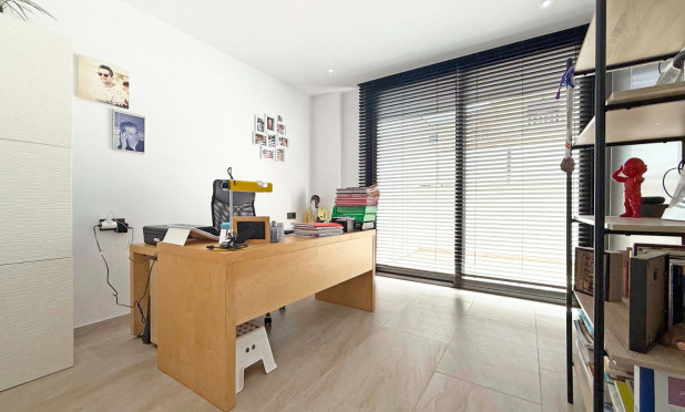 Revente - Villa - Orihuela Costa - Villamartín