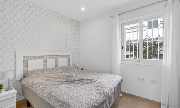 Revente - Appartement - Torrevieja - Aguas Nuevas