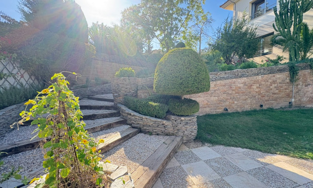 Odsprzedaż - Villa - Murcia