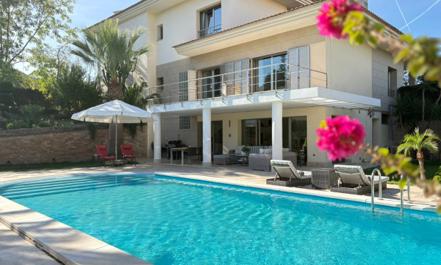 Odsprzedaż - Villa - Murcia