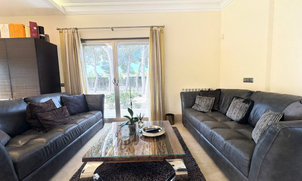 Odsprzedaż - Villa - Murcia