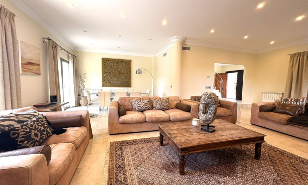 Odsprzedaż - Villa - Murcia