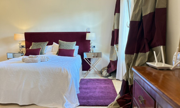 Odsprzedaż - Villa - Murcia