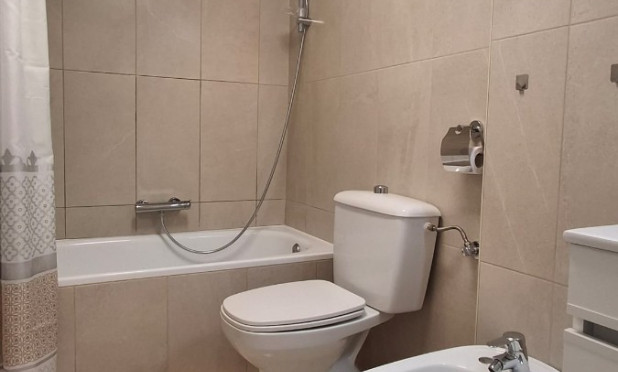 Resale - Apartment / flat - La Mata - Playa