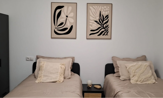 Revente - Appartement - Torrevieja - Playa Acequion