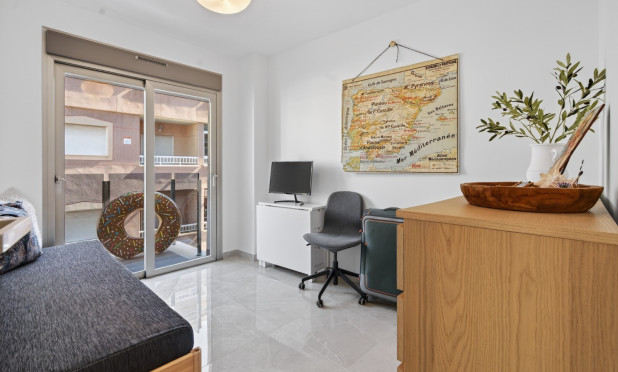 Revente - Appartement - Torrevieja - Playa Los Locos