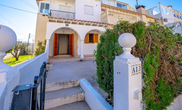 Resale - Apartment / flat - Torrevieja - El chaparral