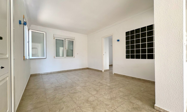 Herverkoop - Herenhuis - Denia - Les Marines - Las Marinas