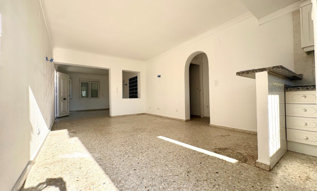 Herverkoop - Herenhuis - Denia - Les Marines - Las Marinas