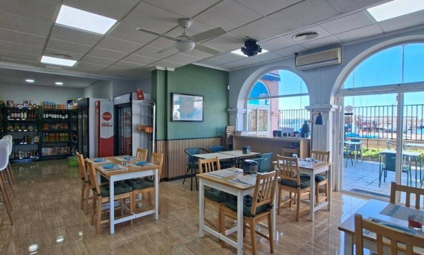 Revente - Commercial - Torrevieja - Puerto