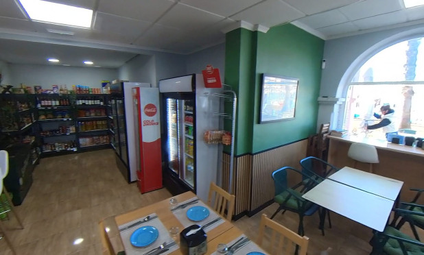 Revente - Commercial - Torrevieja - Puerto