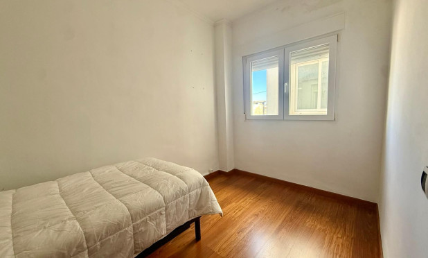 Reventa - Apartamento / piso - Gata de Gorgos
