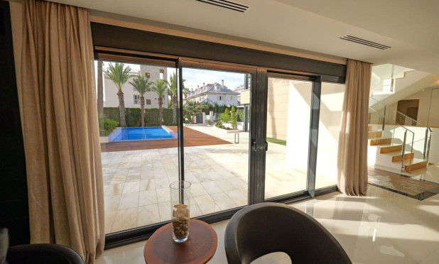 Nowy budynek - Villa - Torrevieja - torrevieja