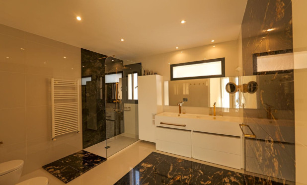 Nowy budynek - Villa - Torrevieja - torrevieja