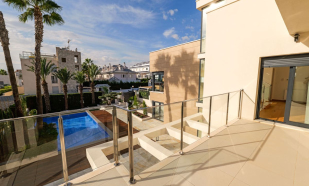 Nowy budynek - Villa - Torrevieja - torrevieja