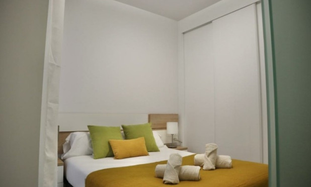Long Term Rental - Apartment / flat - Torrevieja - Centro