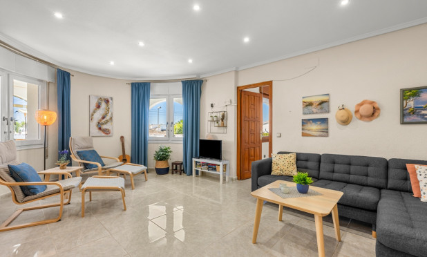 Resale - Villa - Ciudad Quesada