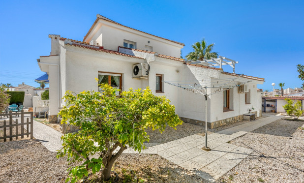 Resale - Villa - Ciudad Quesada