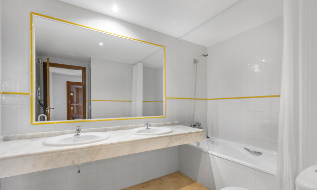 Herverkoop - Appartement / flat - Torrevieja - Punta Prima