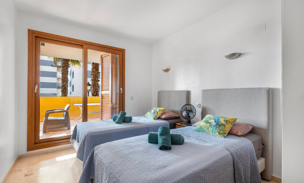 Herverkoop - Appartement / flat - Torrevieja - Punta Prima