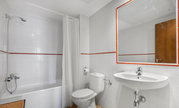 Herverkoop - Appartement / flat - Torrevieja - Punta Prima