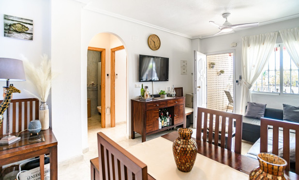 Odsprzedaż - Mieszkanie w bloku - Orihuela - La Matanza