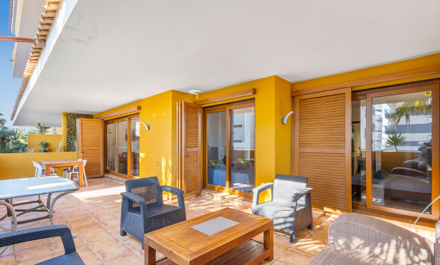 Resale - Apartment / flat - Torrevieja - Punta Prima