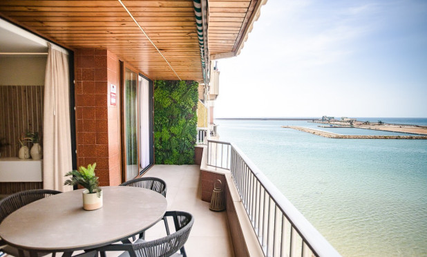 Resale - Apartment / flat - Torrevieja - Acequion