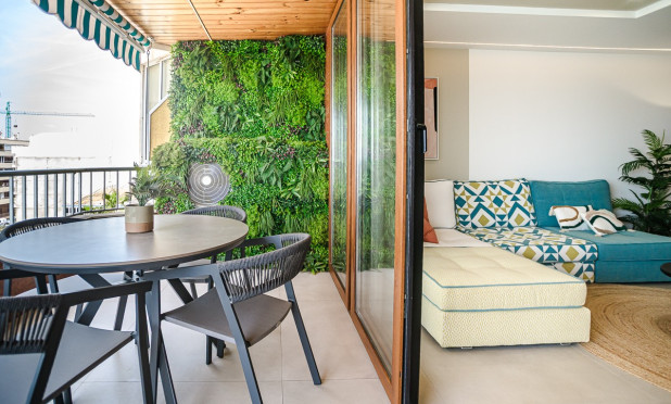 Resale - Apartment / flat - Torrevieja - Acequion