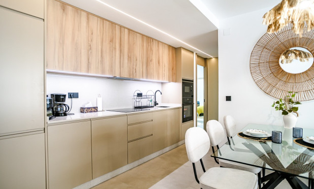 Resale - Apartment / flat - Torrevieja - Acequion