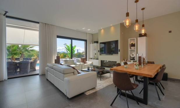 Resale - Villa - Finestrat - Finestrat Urbanizaciones