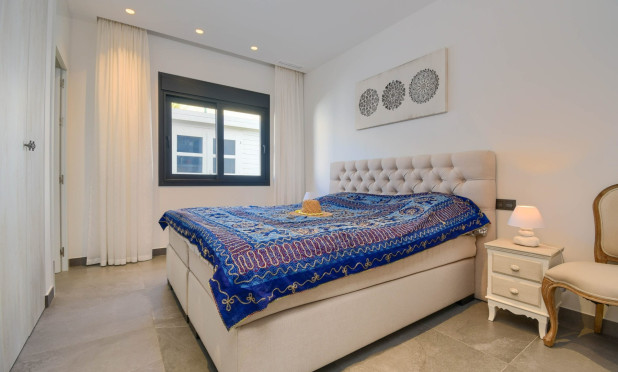 Resale - Villa - Finestrat - Finestrat Urbanizaciones