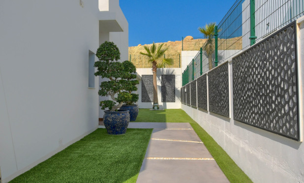 Resale - Villa - Finestrat - Finestrat Urbanizaciones