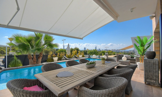 Resale - Villa - Finestrat - Finestrat Urbanizaciones