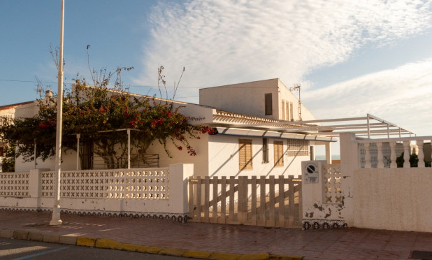 Resale - Villa - Guardamar del Segura - Guardamar Playa
